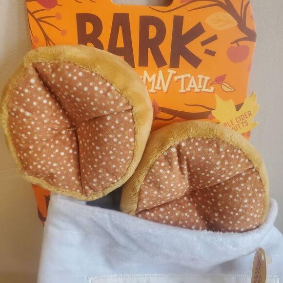 NWT Bark Box Yapple Cider Domutts An Autumn Tail Dog Toy Crinkle Bag Fall Donuts - Picture 3 of 7